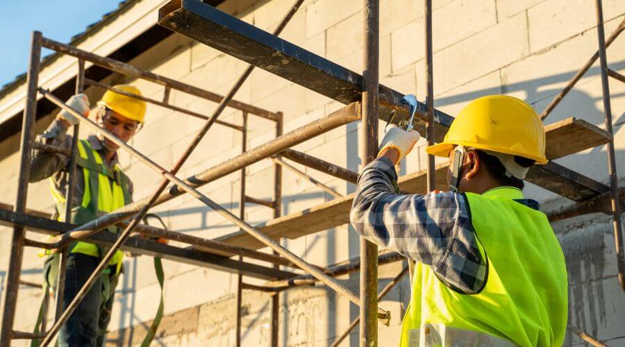 Professional residential roofers in Oakland, FL